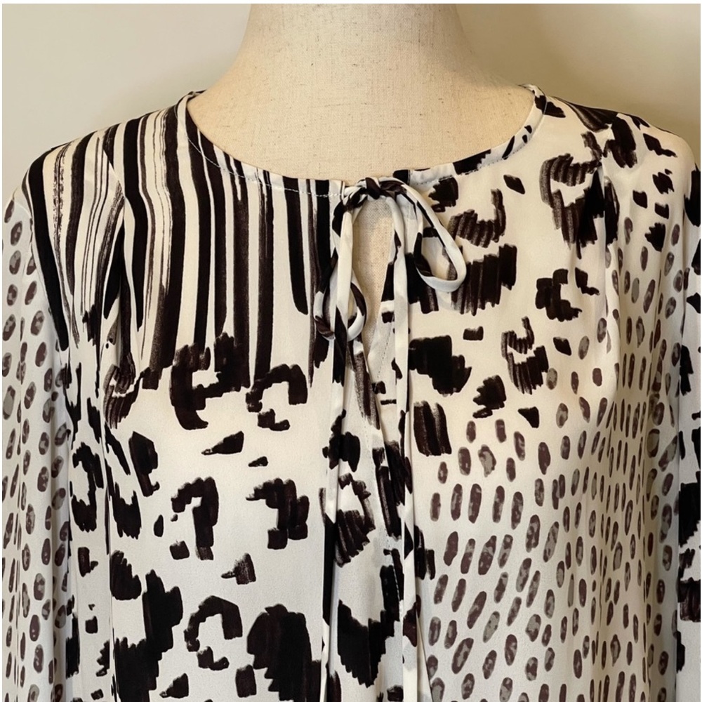 CAbi Animal Print Leopard & Stripes Wrap Blouse Top Silky Lightweight Size L - Picture 6 of 16